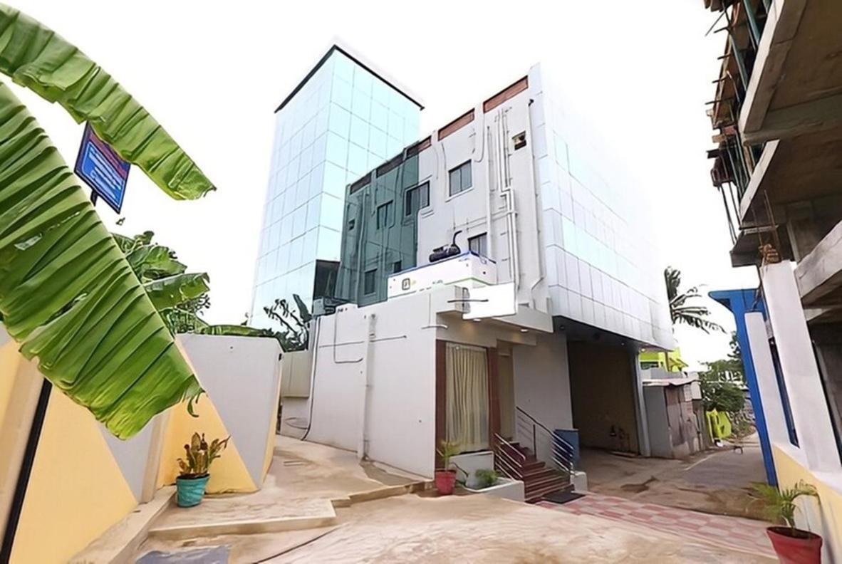 Hotel Titanium Tower 钦奈 外观 照片